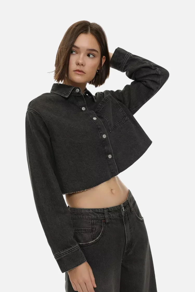 Cropped denim shirt - Image 8