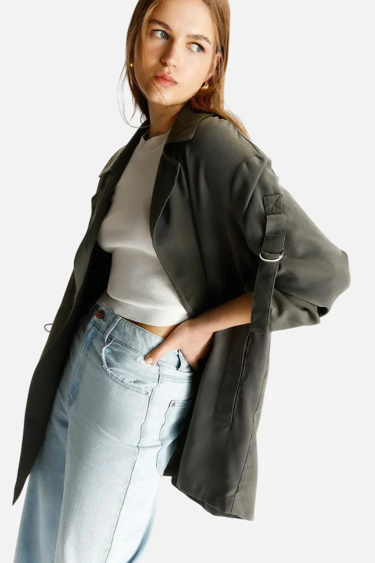 Flowing parka - Image 4